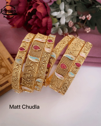 Traditional Gold Fancy Bangle Set